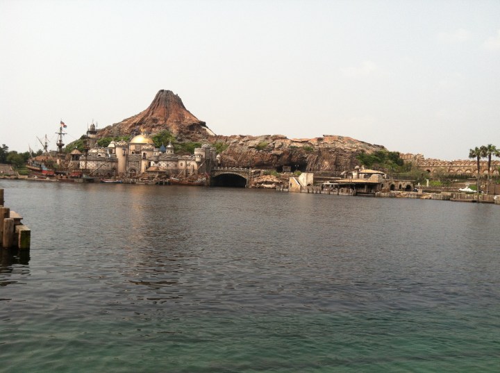 Mysterious Island, a proposed land in DisneySea became a real land in Tokyo