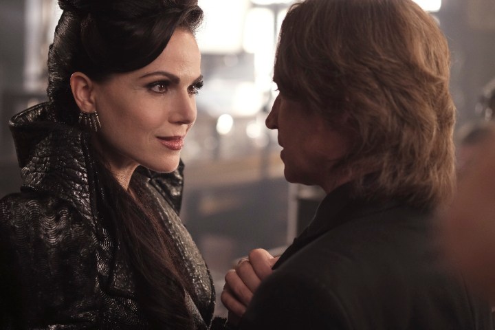 ONCE UPON A TIME - "A Bitter Draught" - When a mysterious man from the Land of Untold Stories, who has a past with the Evil Queen, arrives in Storybrooke, David and Snow work together with Regina to neutralize the threat. Belle seeks Hook's help finding a safe place to hide away from her husband, Mr. Gold. The Evil Queen continues to try to win Zelena over to her side, while Emma resumes her therapy sessions with Archie and shares her terrifying vision of the future, on "Once Upon a Time," SUNDAY, OCTOBER 2 (8:00-9:00 p.m. EDT), on the ABC Television Network. (ABC/Eike Schroter) LANA PARRILLA, ROBERT CARLYLE