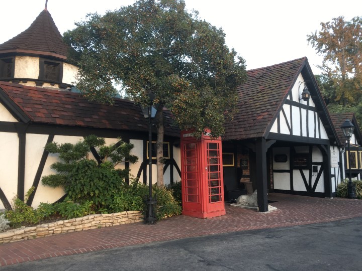 The outside of The Tam O'Shanter as you enter